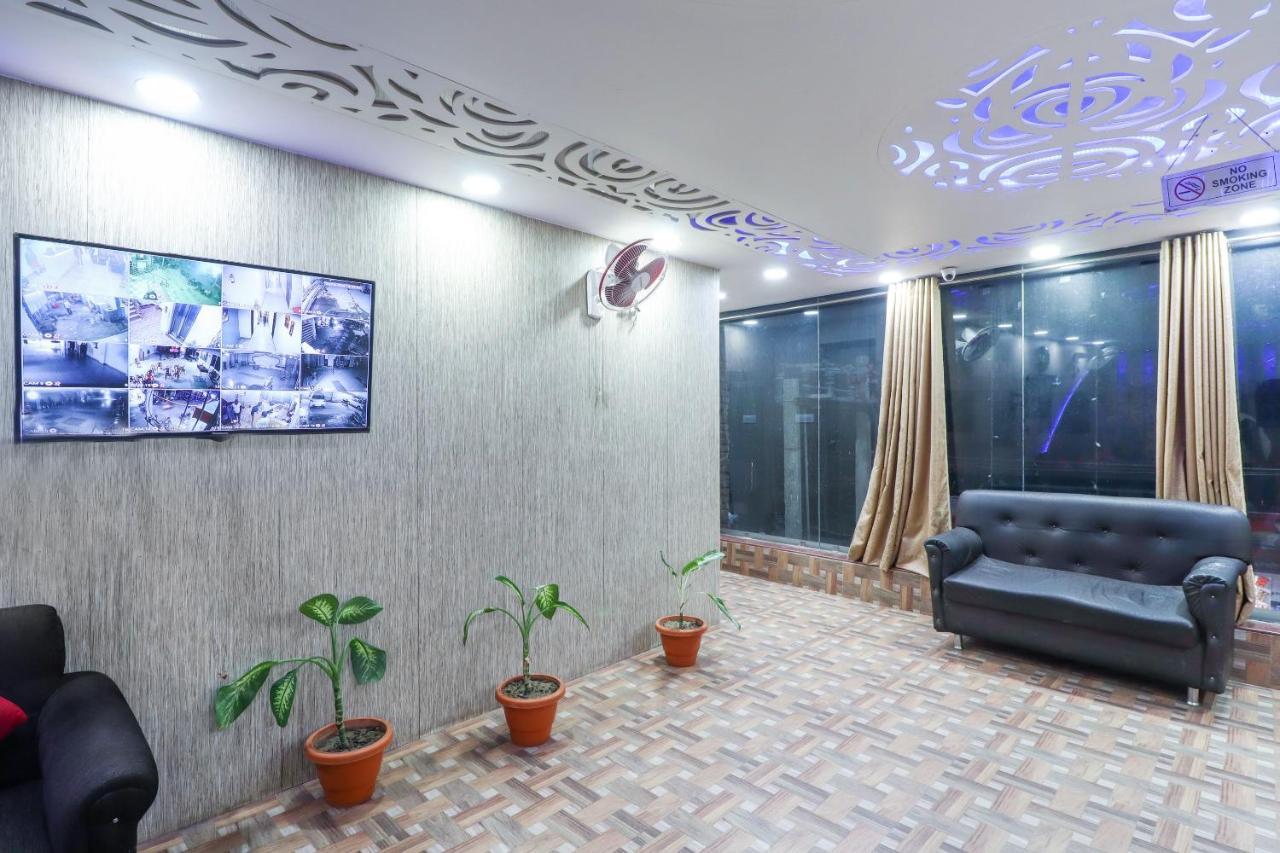 Capital O 70631 Hotel Dwarka International Darbhanga エクステリア 写真